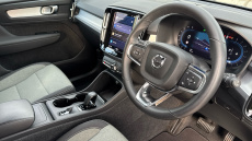 Volvo XC40 2.0 B3P Core 5dr Auto Petrol Estate